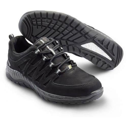 Maddox Black Leather Low